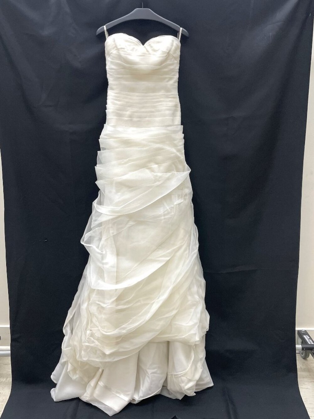 Pnina Tornai Style #4171 Kleinfeld Organza Pleated Mermaid Dress